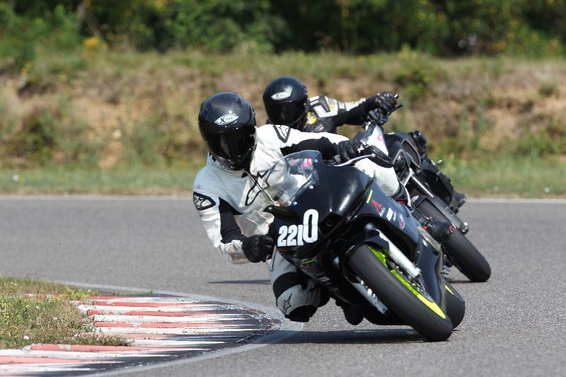 /Archiv-2018/44 06.08.2018 Dunlop Moto Ride and Test Day  ADR/Hobby Racer 2 rot/2210